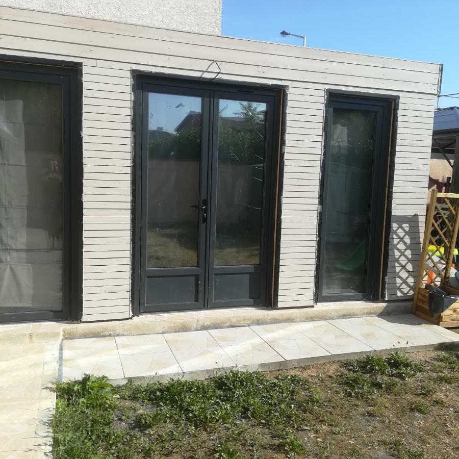 Studio Dependance Maison, 5 Mnt Gare & Tram Venissieux Exterior photo